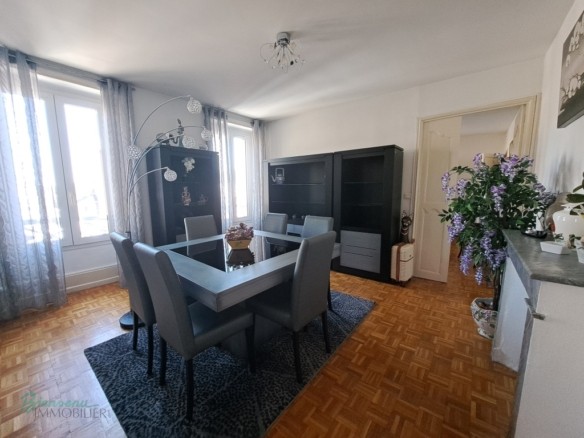 Charmant appartement T4, de 96 m²